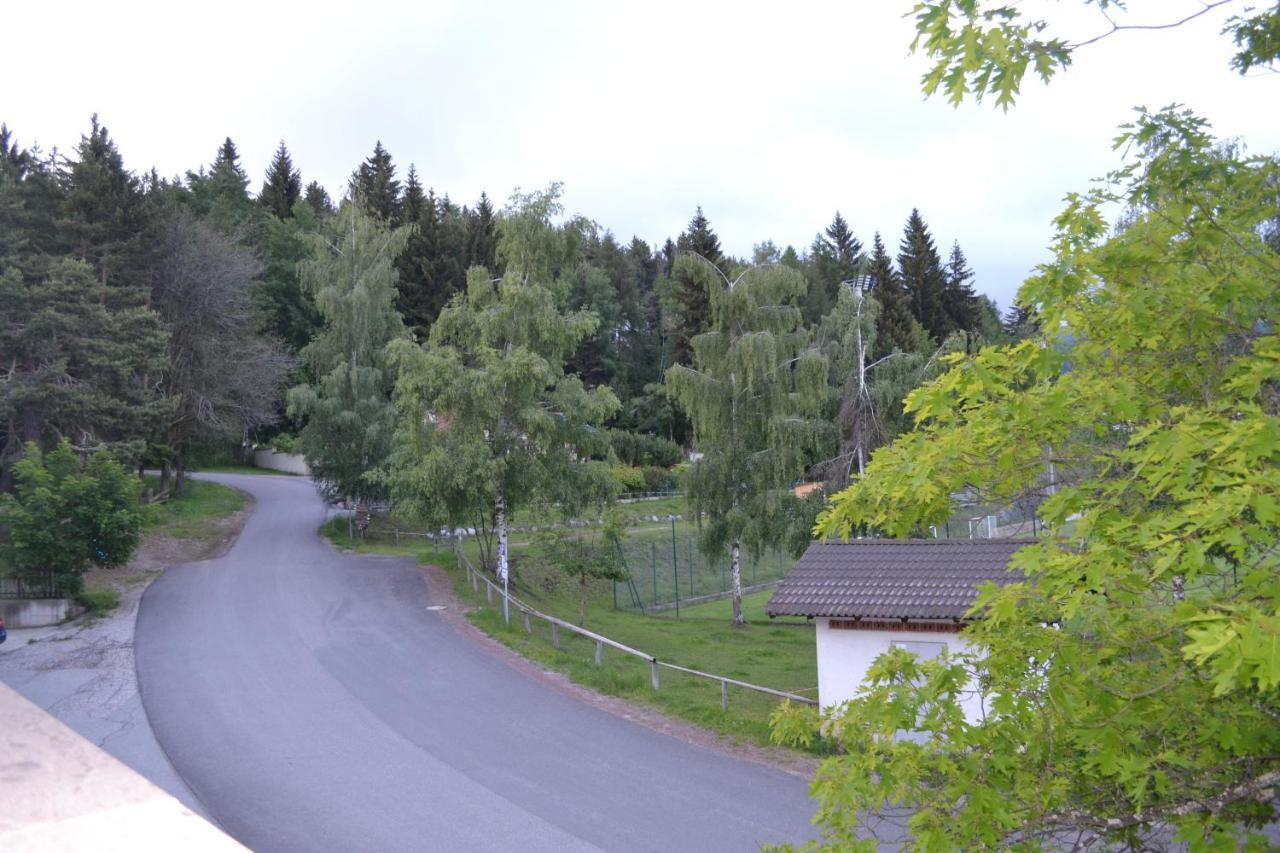 Gasthof Zum Gruenen Baum Verano Ngoại thất bức ảnh